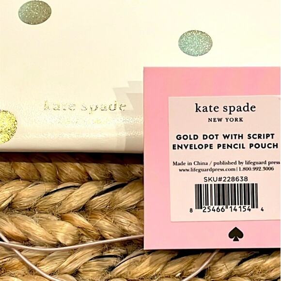 Kate Spade NWT Gold Dot with Script Envelope Pencil Pouch - Picture 7 of 7
